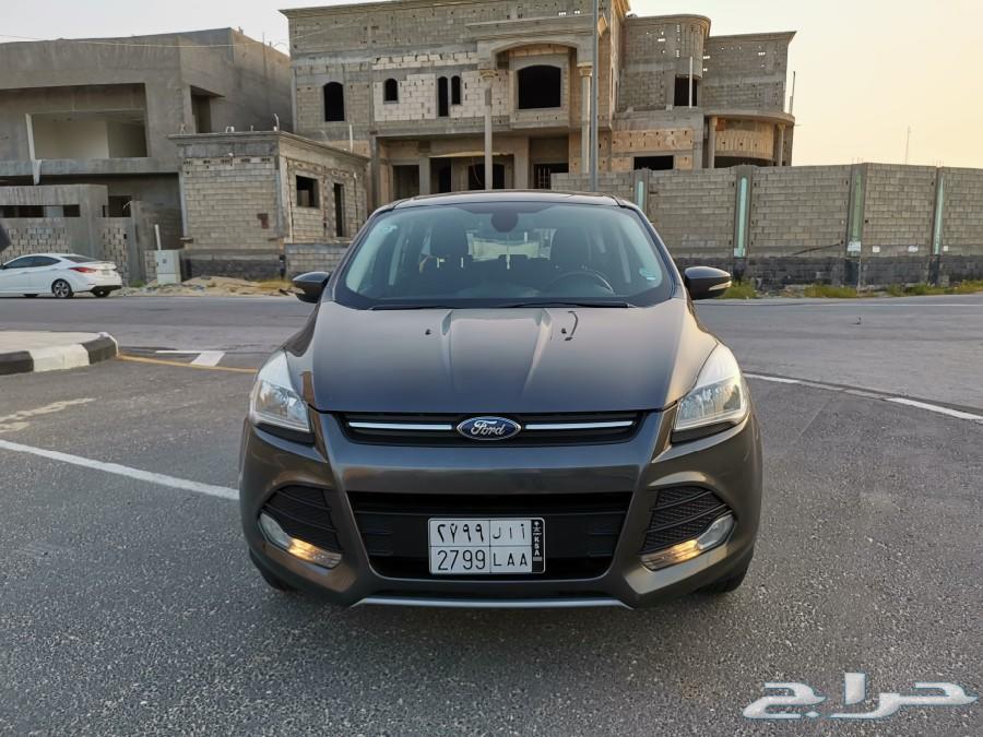 للبيع فورد اسكيب موديل 2015م خليجية نظيف جدآ