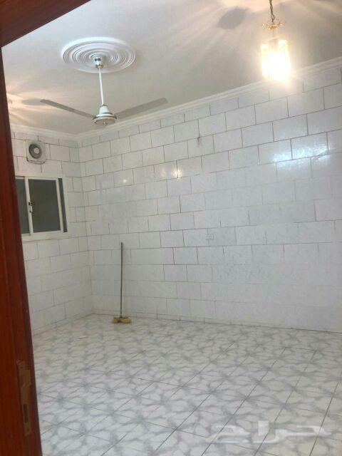شقه للايجار بحي البساتين (الطايف )