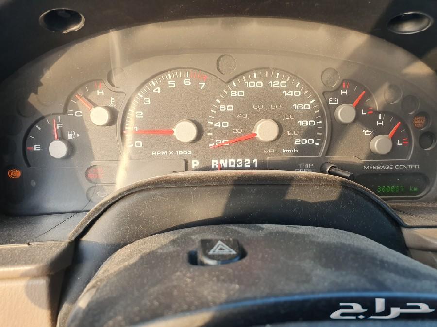 فورد اكسبلورر 2005