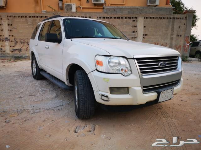 فورد اكسبلورر 2009 نظيف