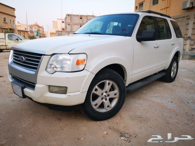 فورد اكسبلورر 2009 نظيف