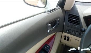 سيارة لكزس es350 للبيع أو البدل بجيب صغير