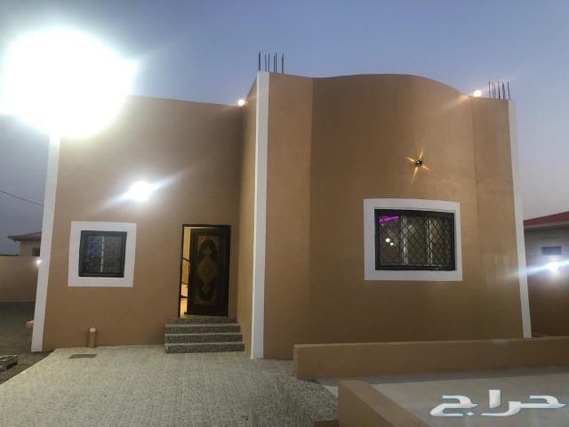 للبيع دور مسلح