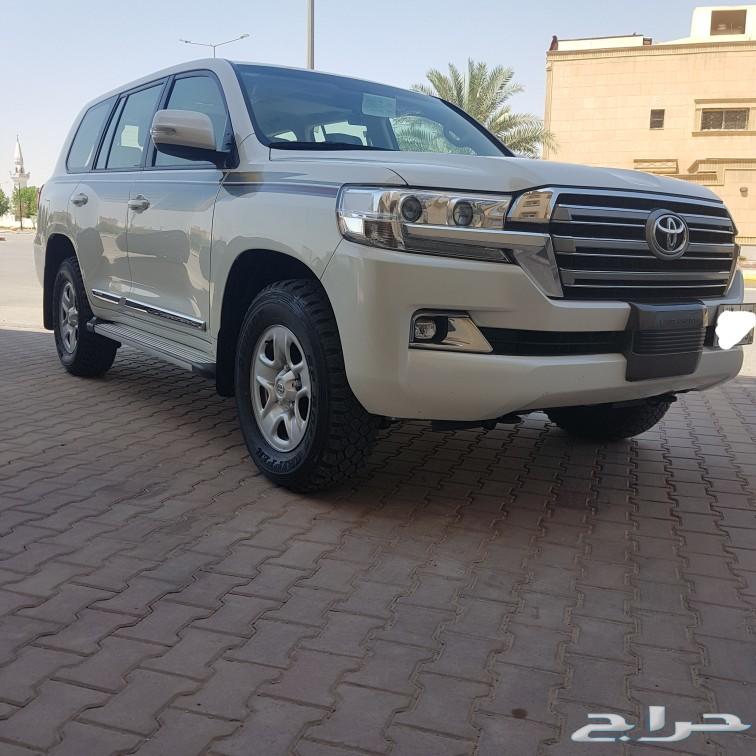 تويوتا لاندكروزر GX - V8 فل كامل 2016
