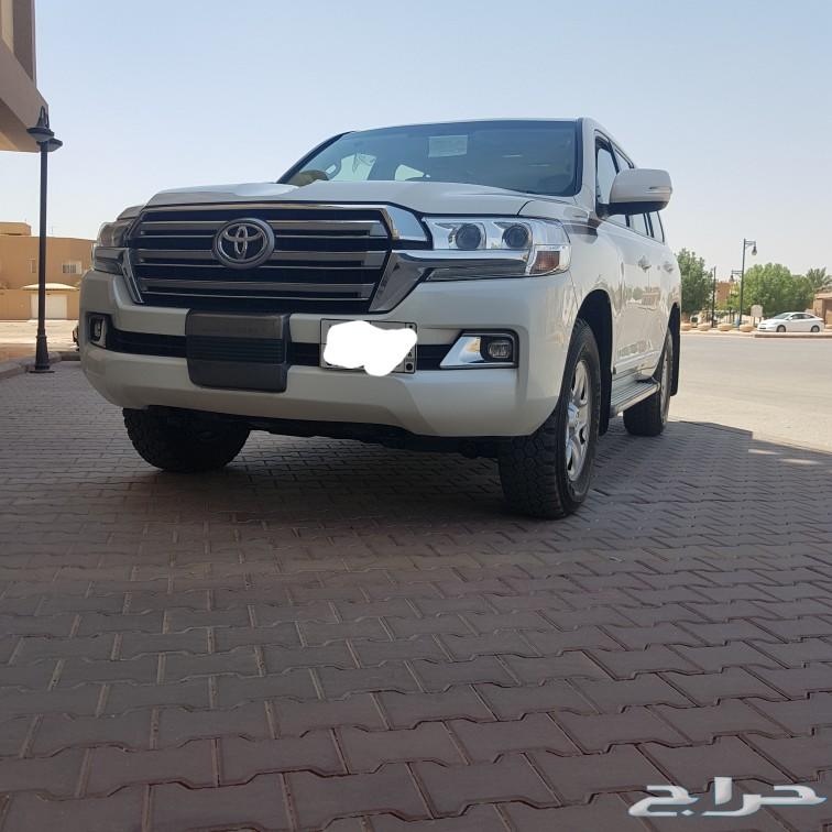 تويوتا لاندكروزر GX - V8 فل كامل 2016