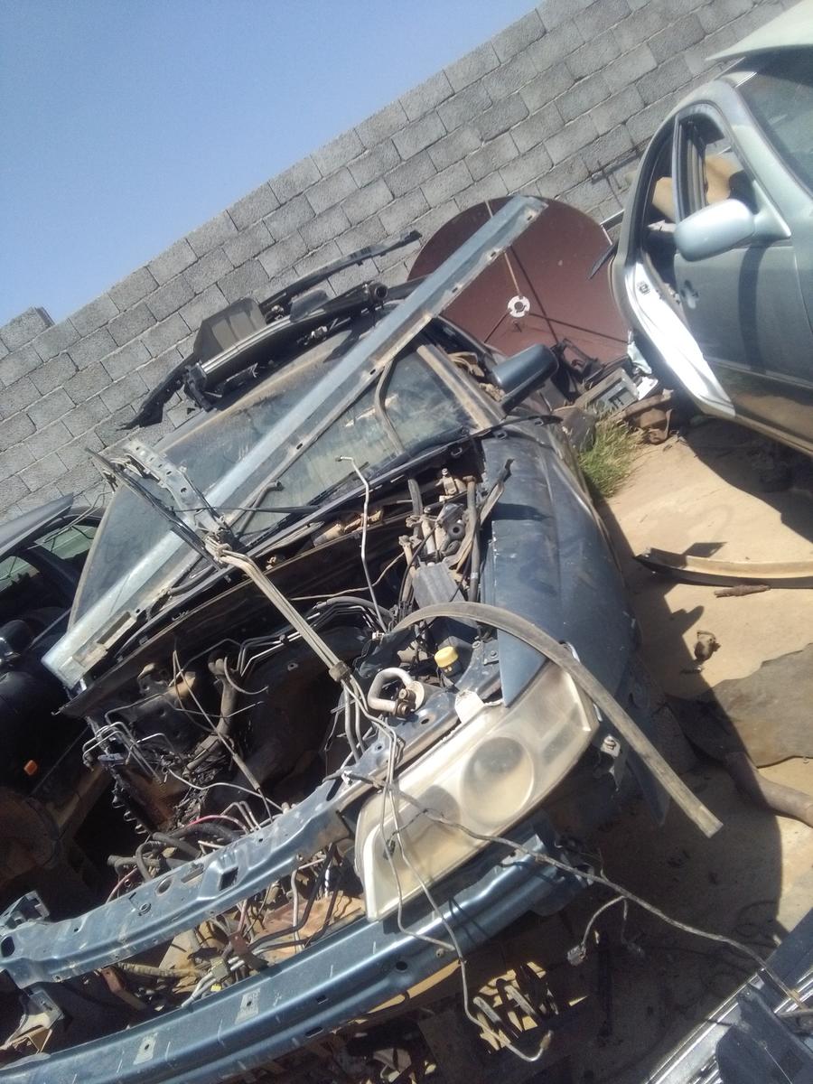 كابرس 2006 ltz تشليح قطع فقط