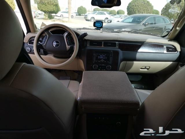 GMC DENALI 2011