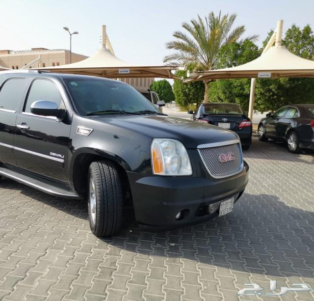 GMC DENALI 2011