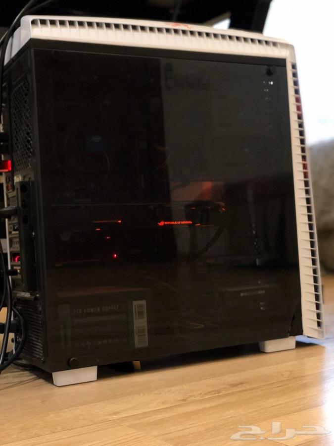 Pc قيمنق مع كل اغراضه حدي فيه 4500
