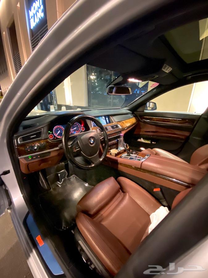 للبيع BMW 730 2015 مواصفات خاصه