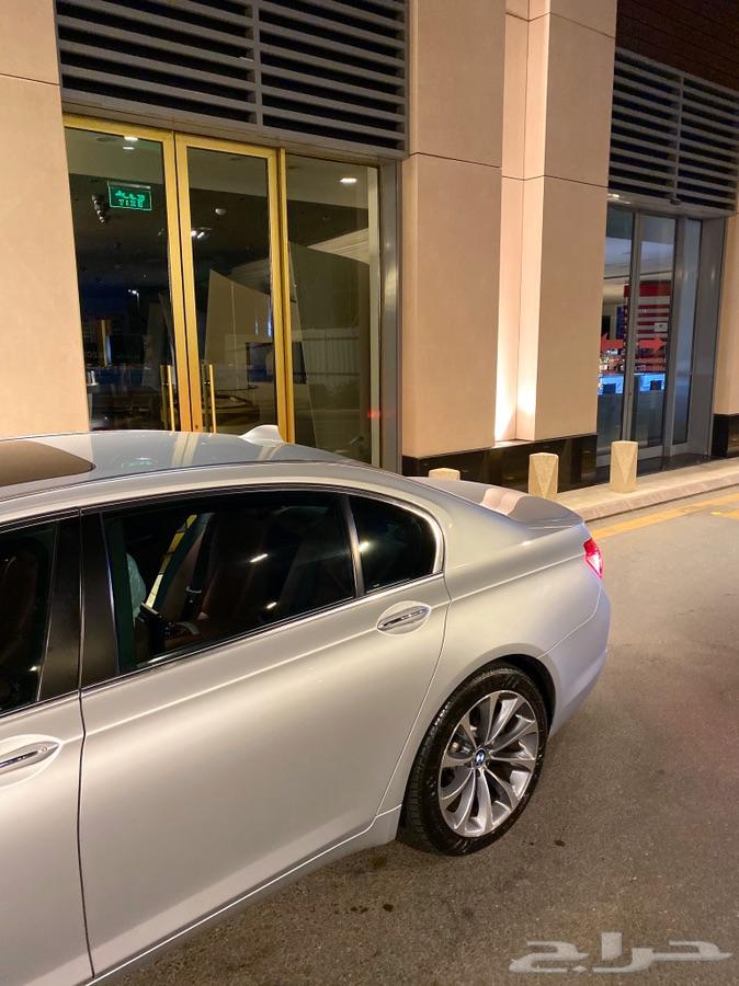 للبيع BMW 730 2015 مواصفات خاصه