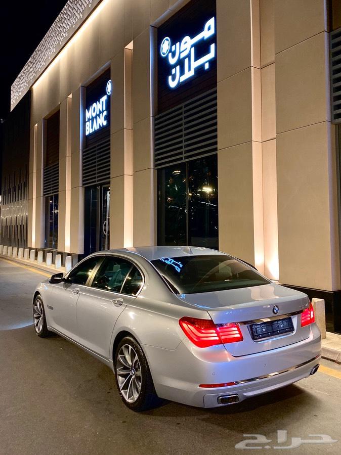 للبيع BMW 730 2015 مواصفات خاصه