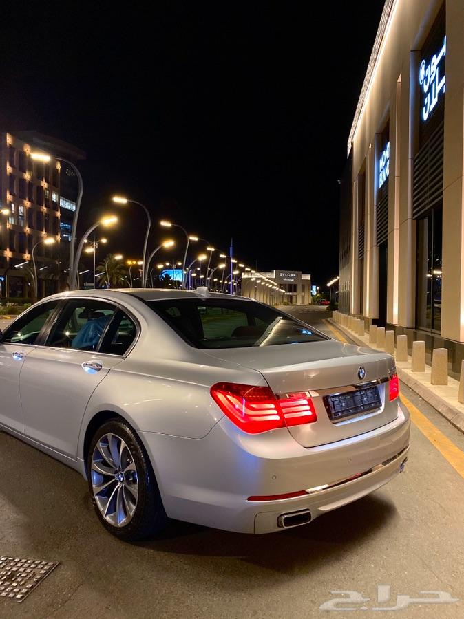 للبيع BMW 730 2015 مواصفات خاصه