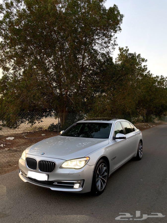 للبيع BMW 730 2015 مواصفات خاصه