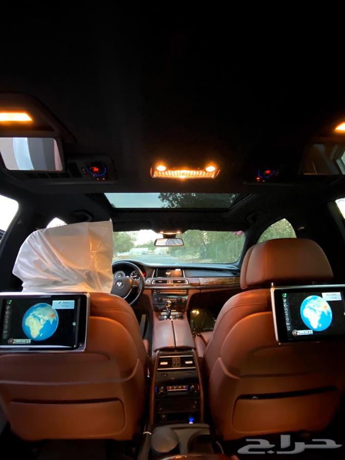 للبيع BMW 730 2015 مواصفات خاصه