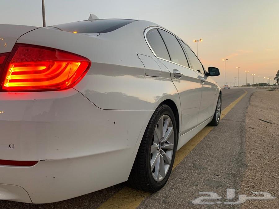 bmw 2013 520i للبيع