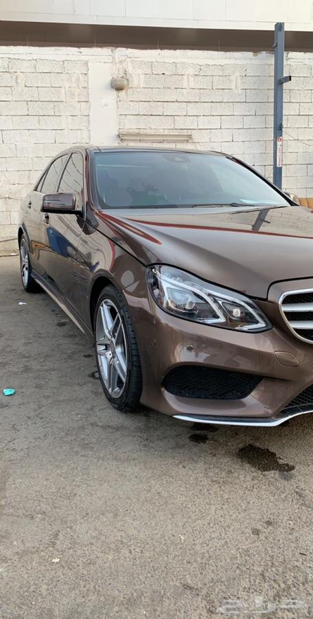 Mercedes E300AMGKIT نظيف على الشرط