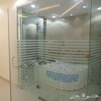 تركيب زجاج سكريت وصيانه الأبواب الزجاج