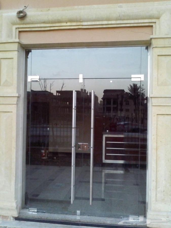 تركيب زجاج سكريت وصيانه الأبواب الزجاج