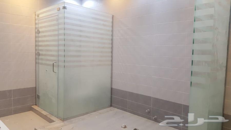 تركيب زجاج سكريت وصيانه الأبواب الزجاج