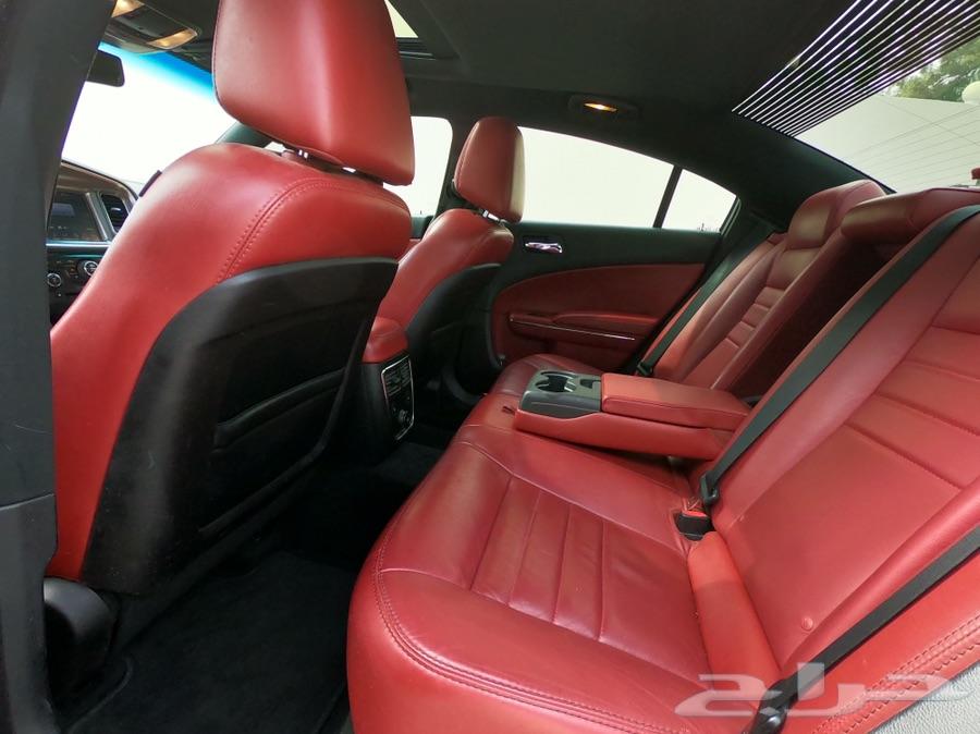 Dodge Charger SXT V6 2014