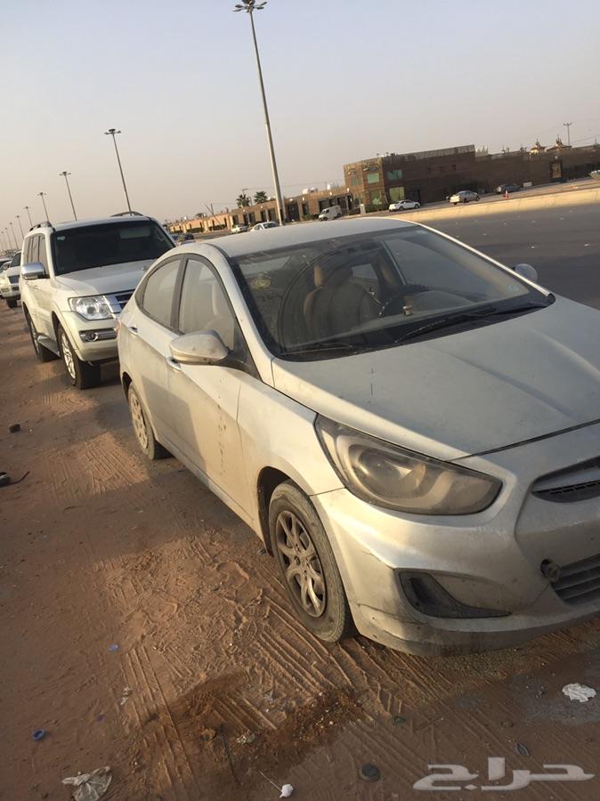 اكسنت 2014 للبدل بسياره عائليه