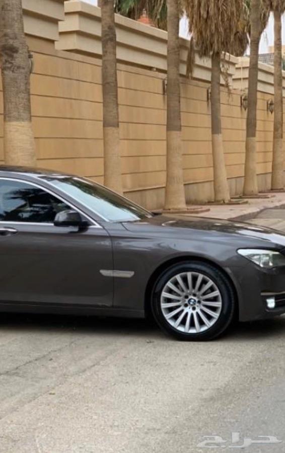 رفرف BMW الفئة السابعة