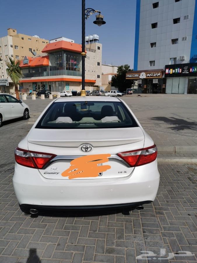 سياره كامري للبيع