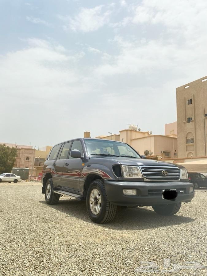 لاندكروزر GXR 2004