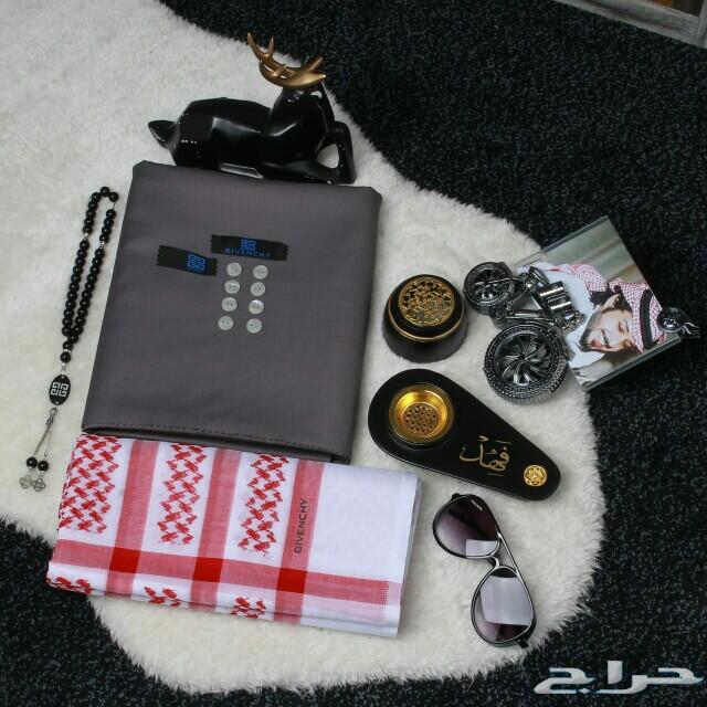 بوكج ملكي رجالي ماركه جيفنشي خامه ممتازه شتوي