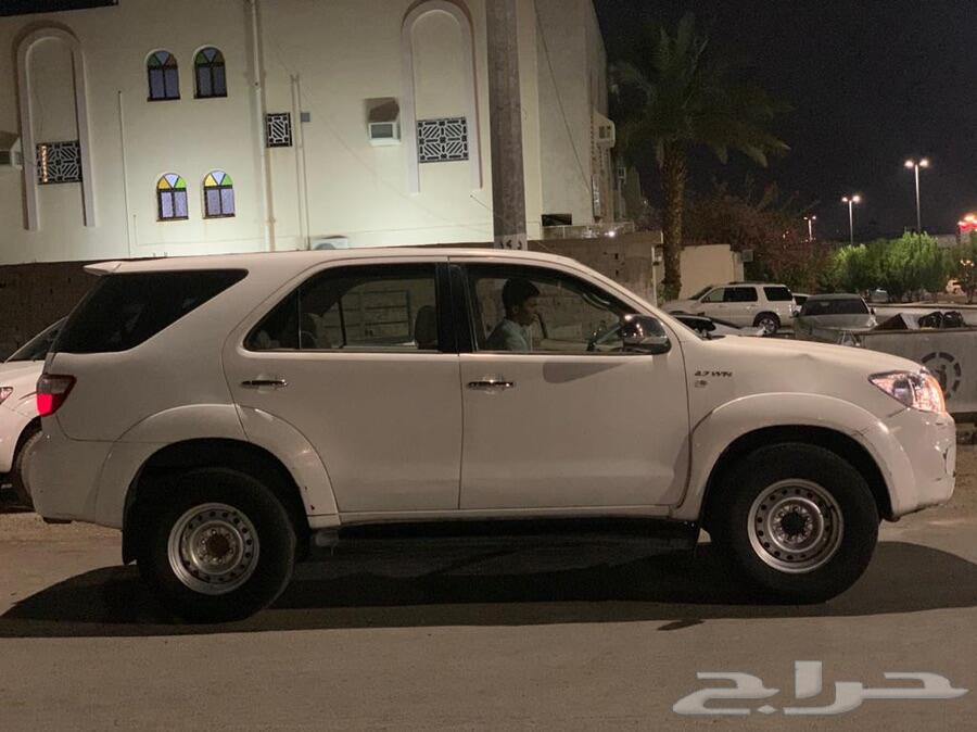 جيب فورشنر 2011 للبيع