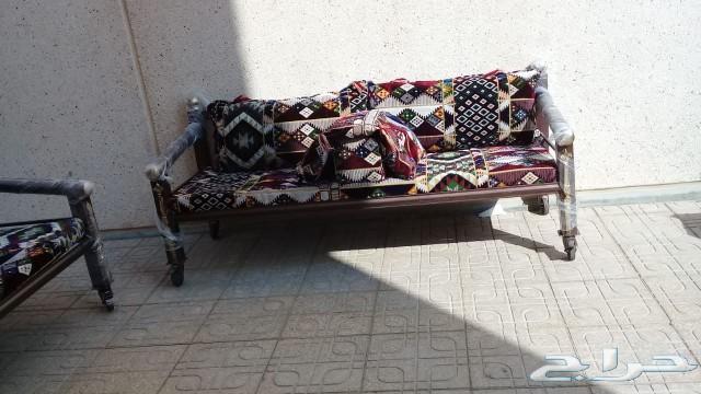 كراسي حديد للجلسات الخارجية جاهزة الهفوف